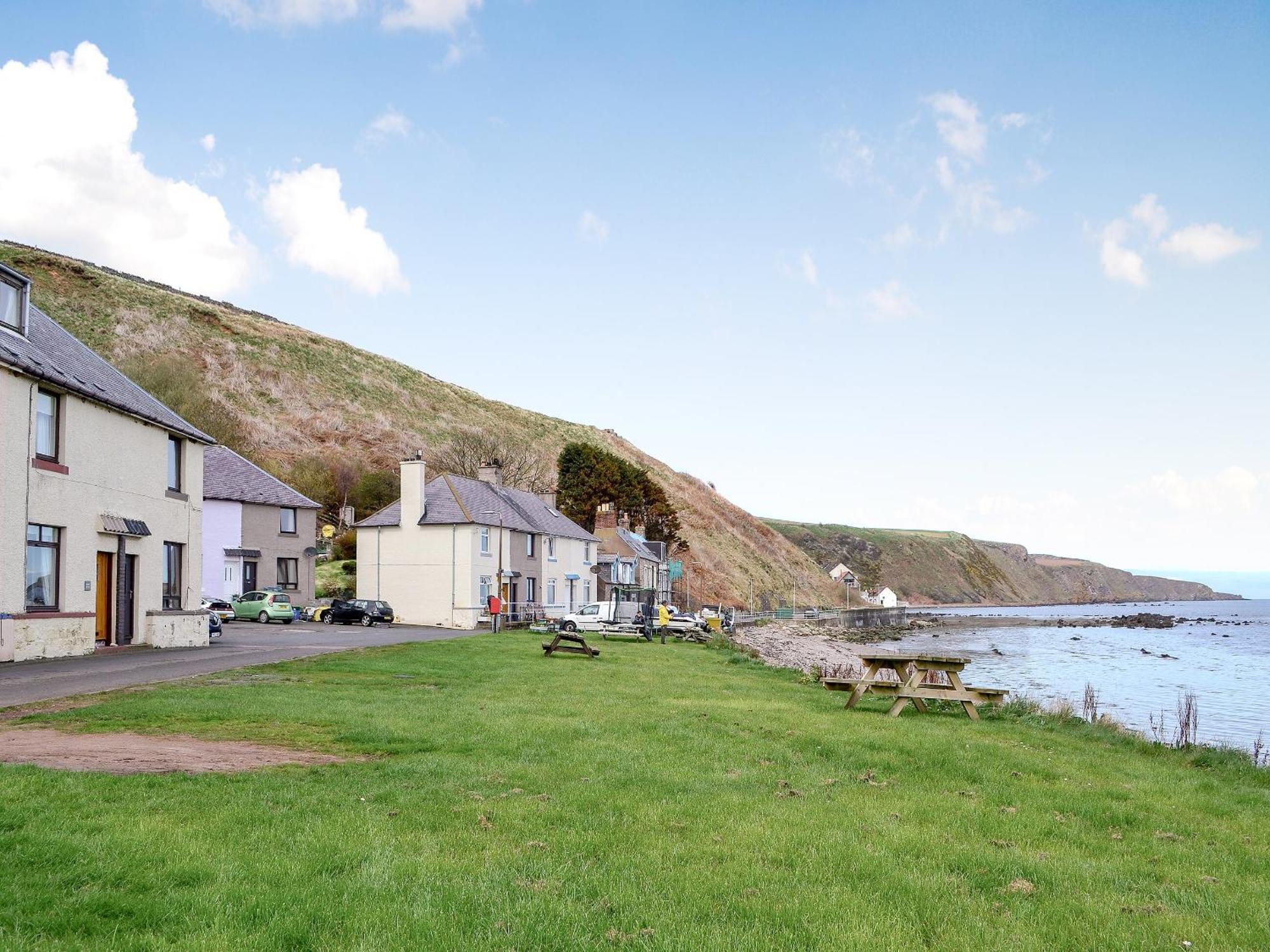 Archies Cottage Burnmouth Buitenkant foto